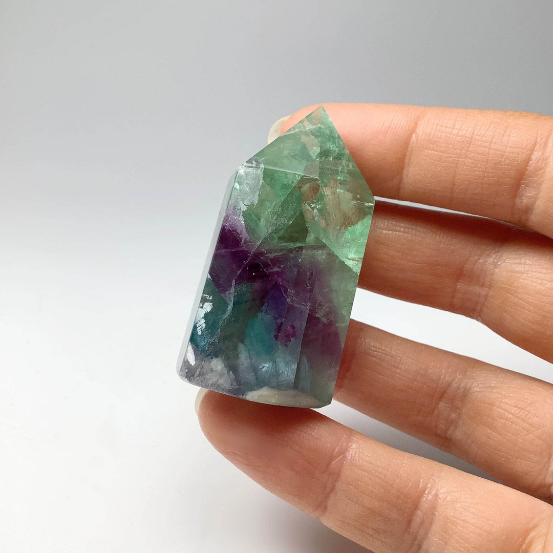 Fluorite Point-Rocks and Gems Canada
