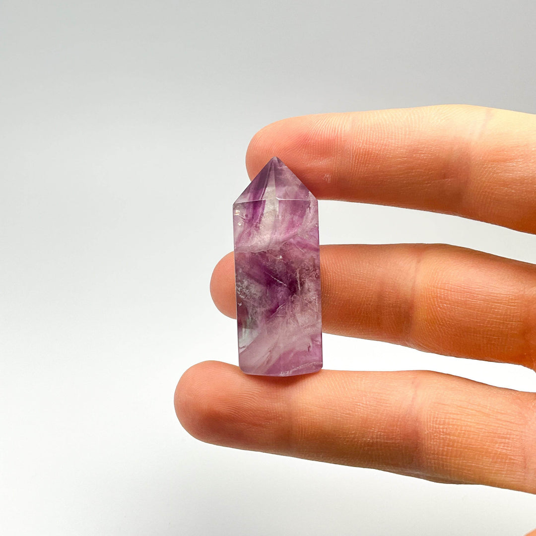 Fluorite Point-Rocks and Gems Canada