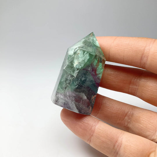 Fluorite Point-Rocks and Gems Canada