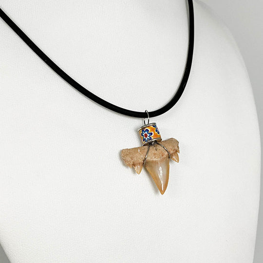 Fossilized Shark Tooth Necklace-Rocks and Gems Canada