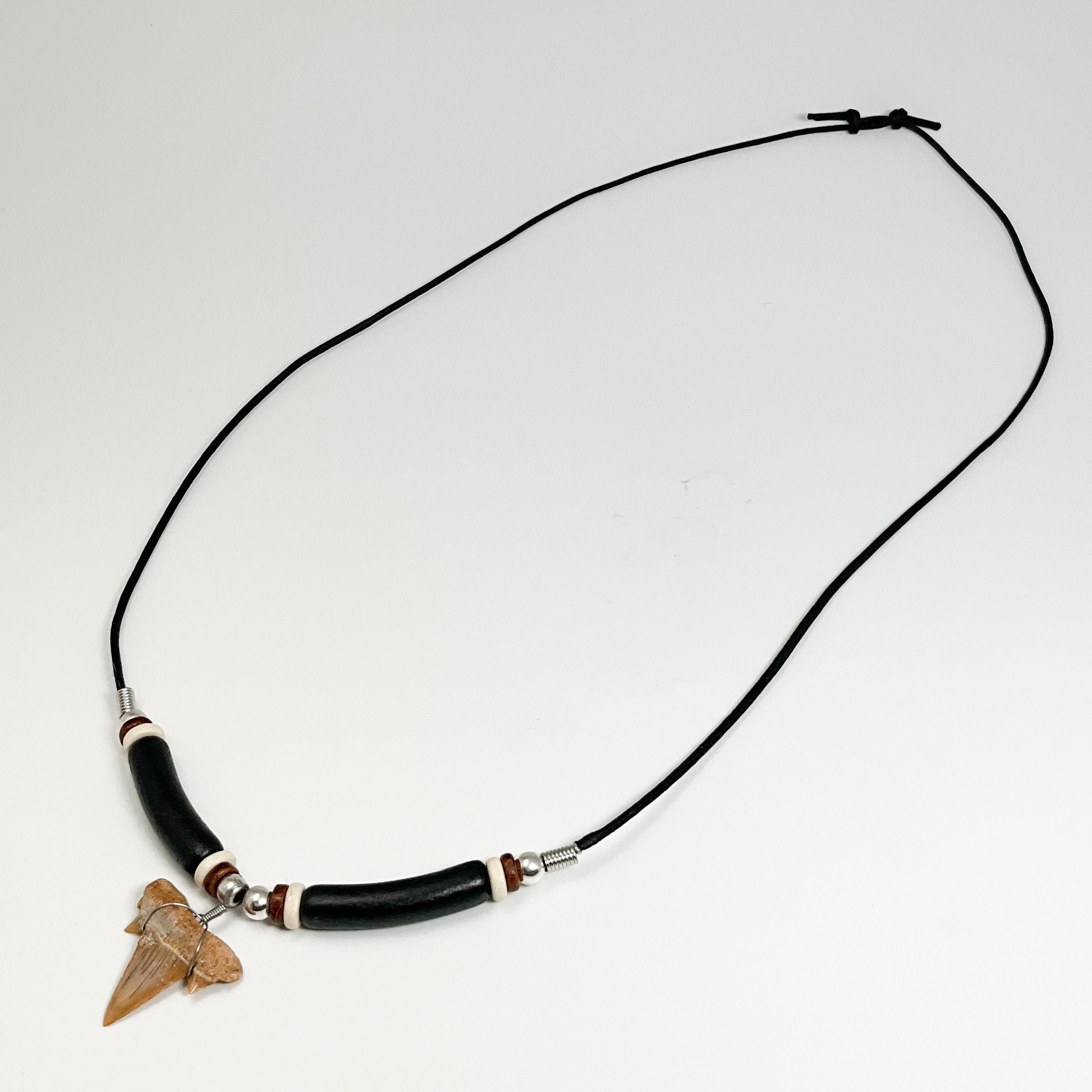 Black shark tooth necklace outlet