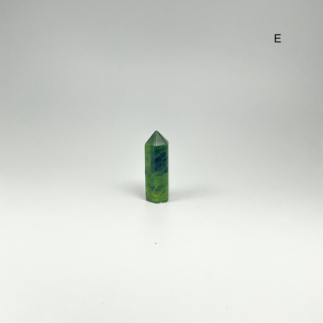 Canadian Jade Point - Rocks and Gems Canada