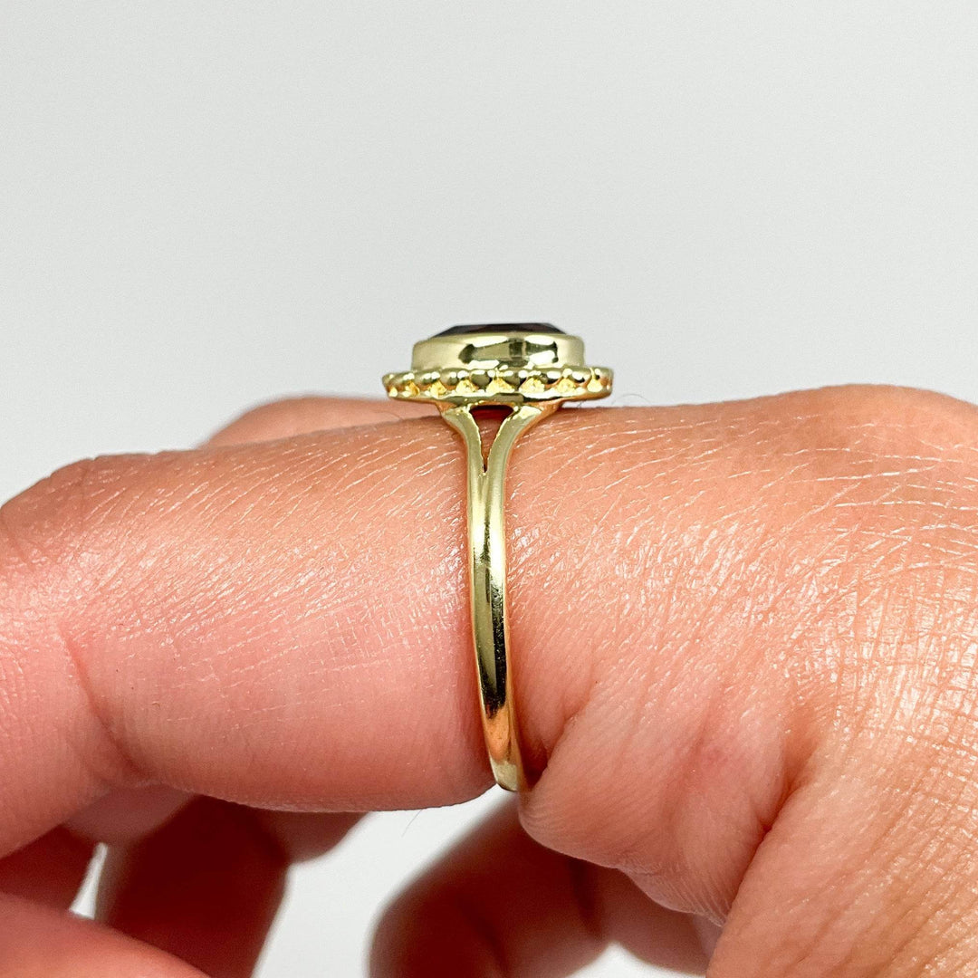 Garnet Ring-Rocks and Gems Canada