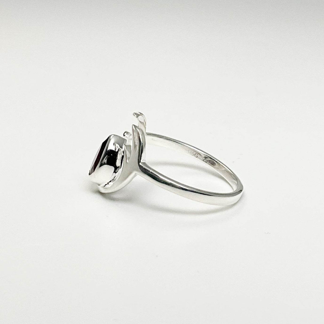 Garnet Ring-Rocks and Gems Canada