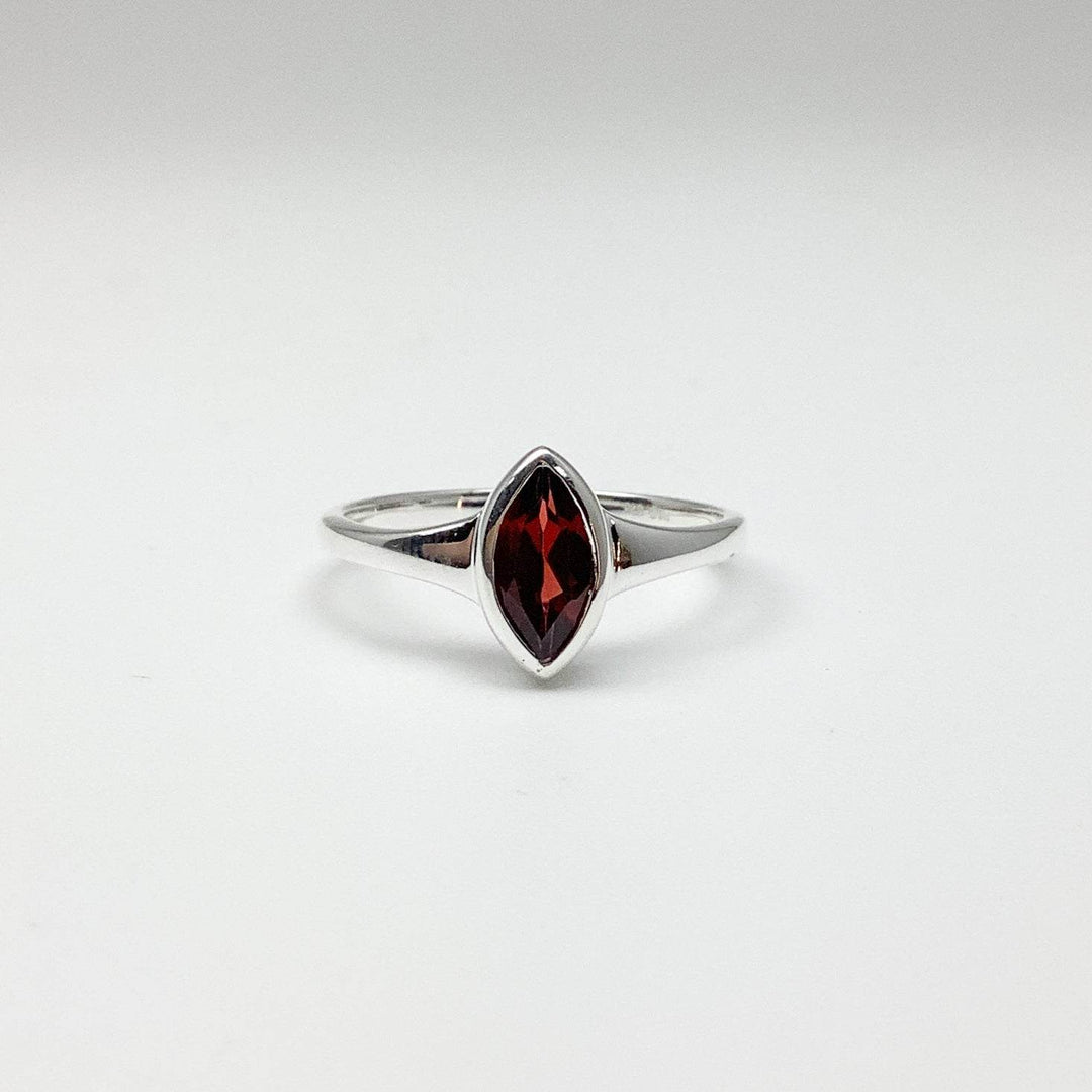 Garnet Ring-Rocks and Gems Canada