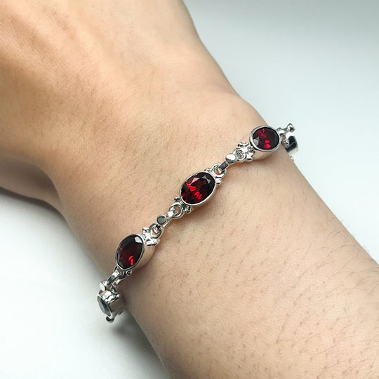 Garnet Sterling Silver Bracelet-Rocks and Gems Canada