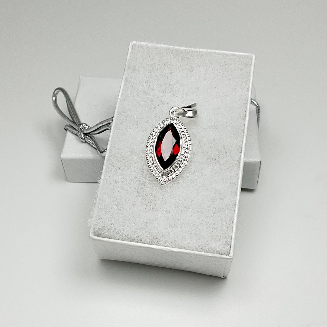 Garnet Pendant - Rocks and Gems Canada