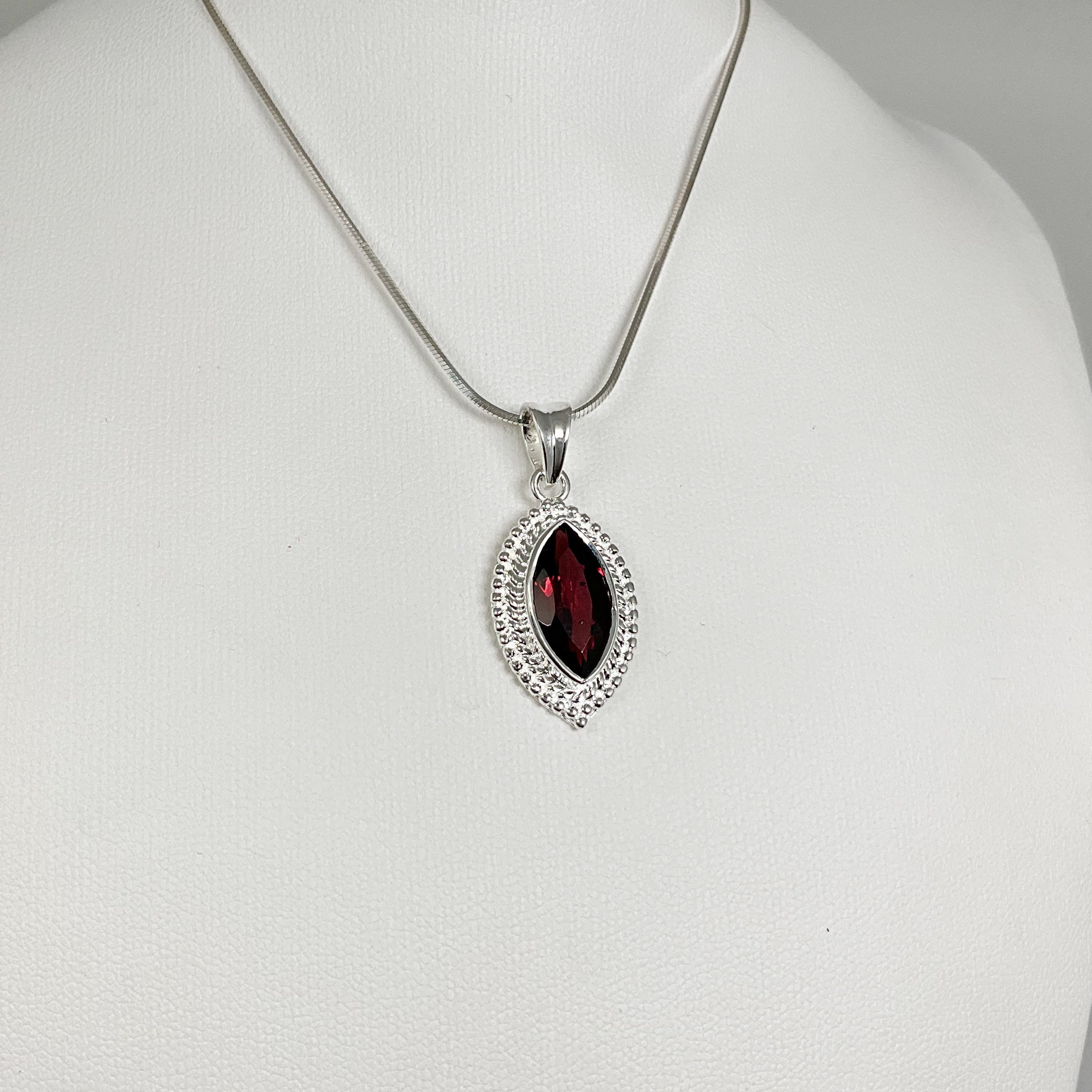 Garnet Pendant - Rocks and Gems Canada