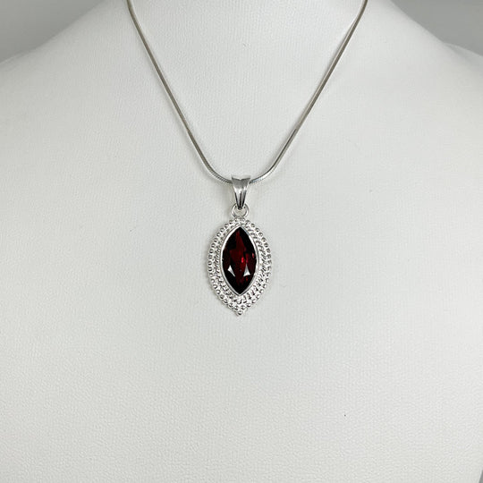 Garnet Pendant - Rocks and Gems Canada