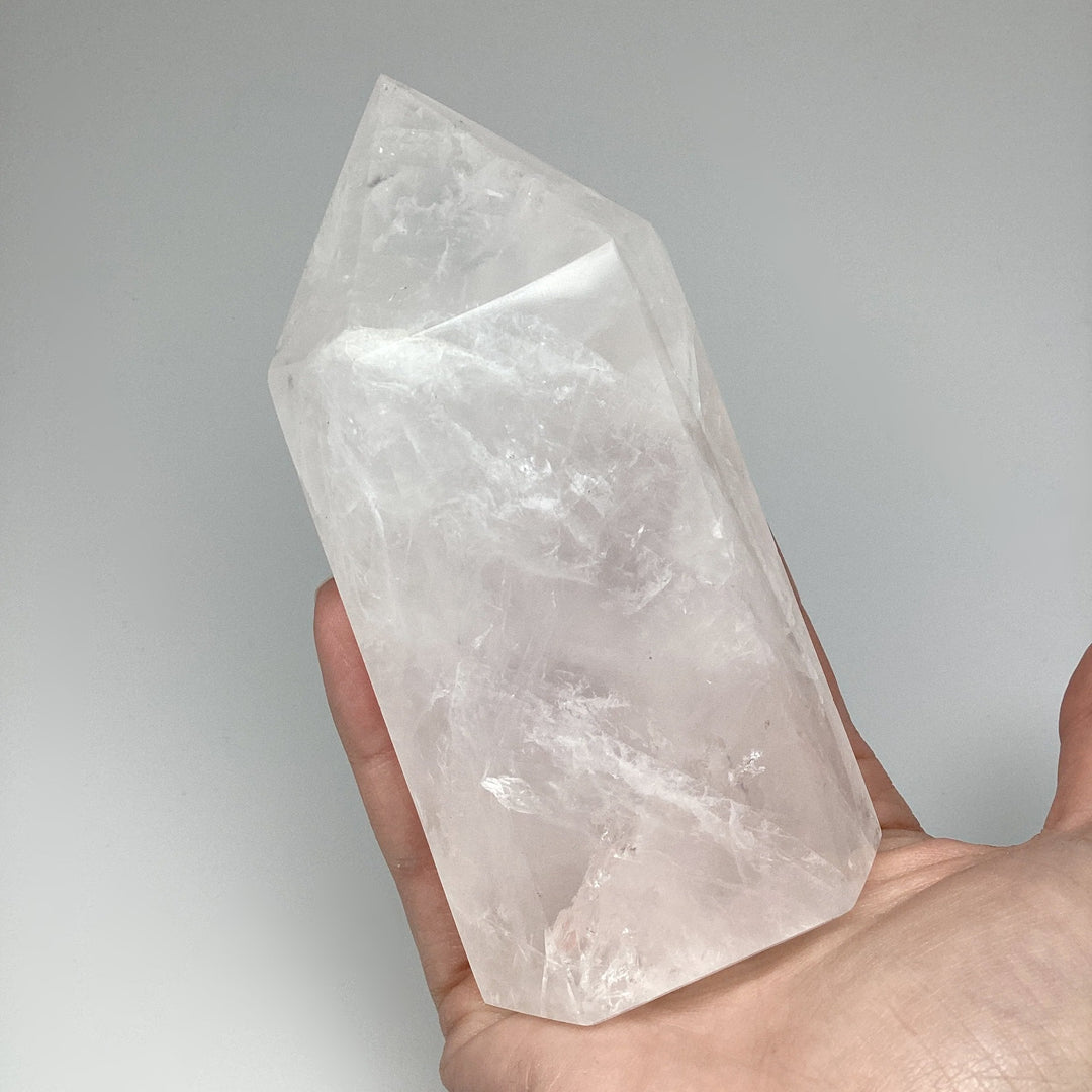 Girasol Quartz Point - Rocks and Gems Canada