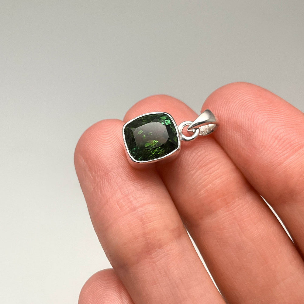 Green Tourmaline Pendant-Rocks and Gems Canada
