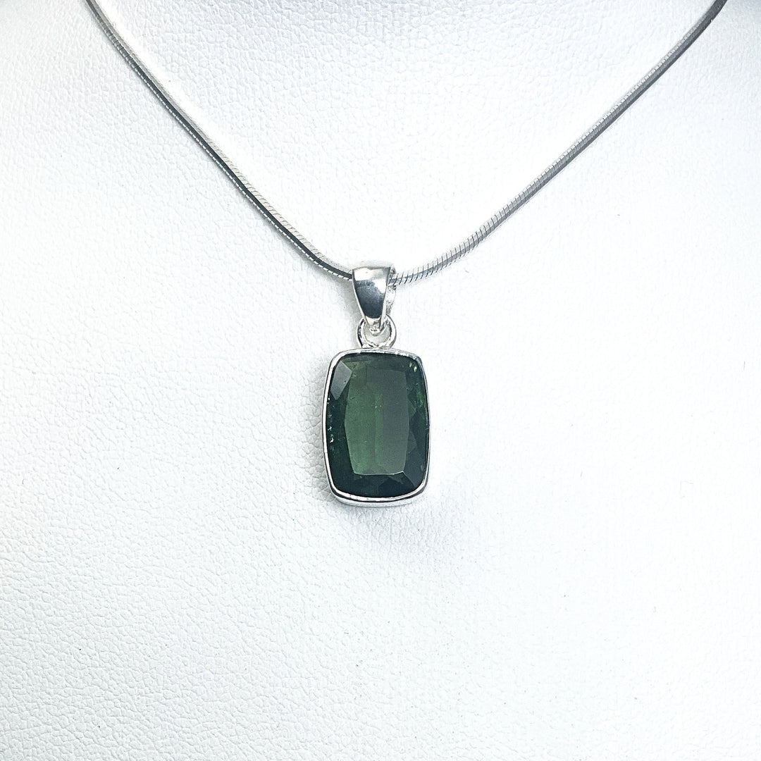 Green Tourmaline Pendant-Rocks and Gems Canada