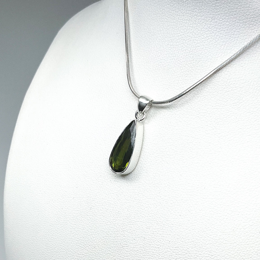 Green Tourmaline Pendant-Rocks and Gems Canada