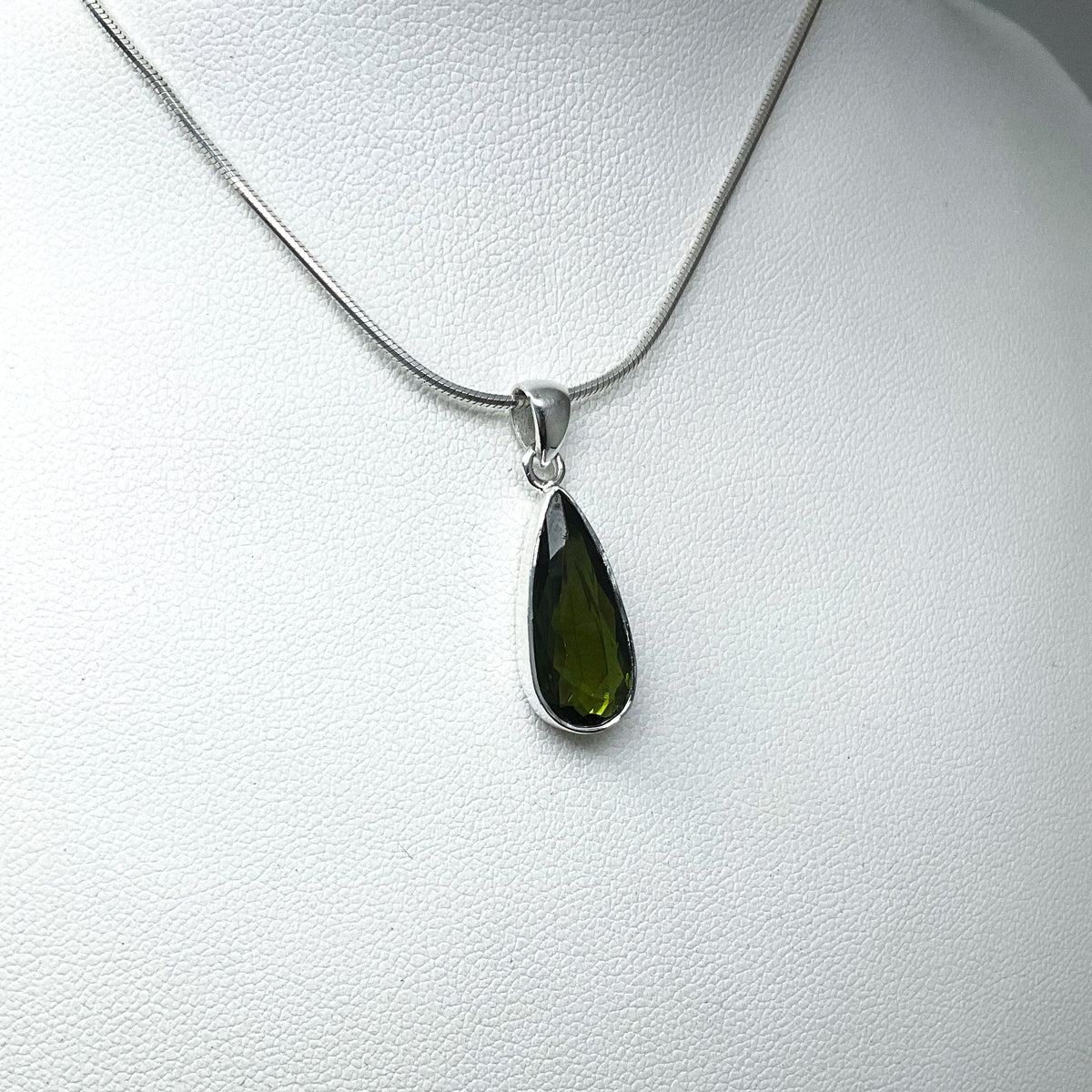 Green Tourmaline Pendant-Rocks and Gems Canada