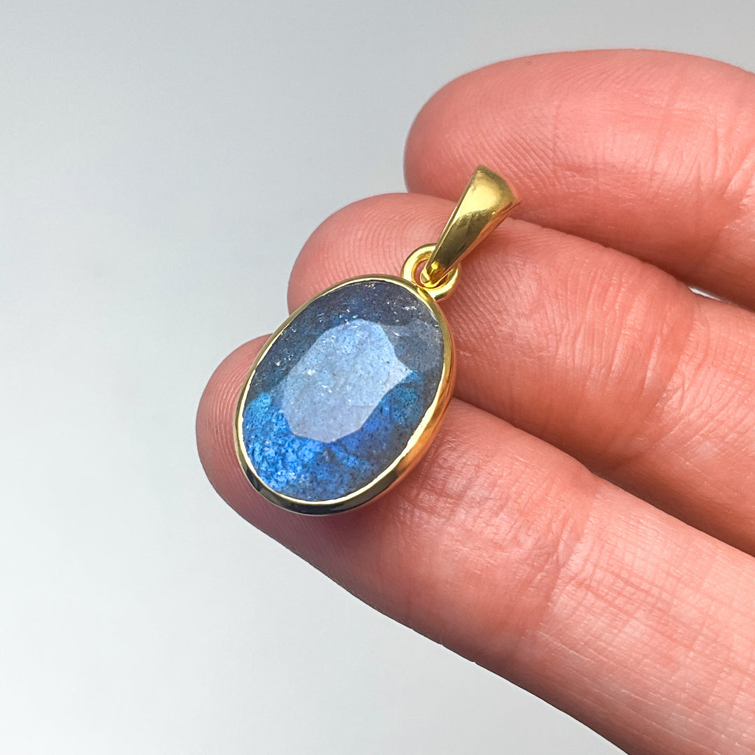 Labradorite Gold Finish Pendant