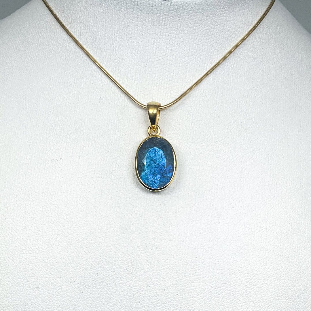 Labradorite Gold Finish Pendant