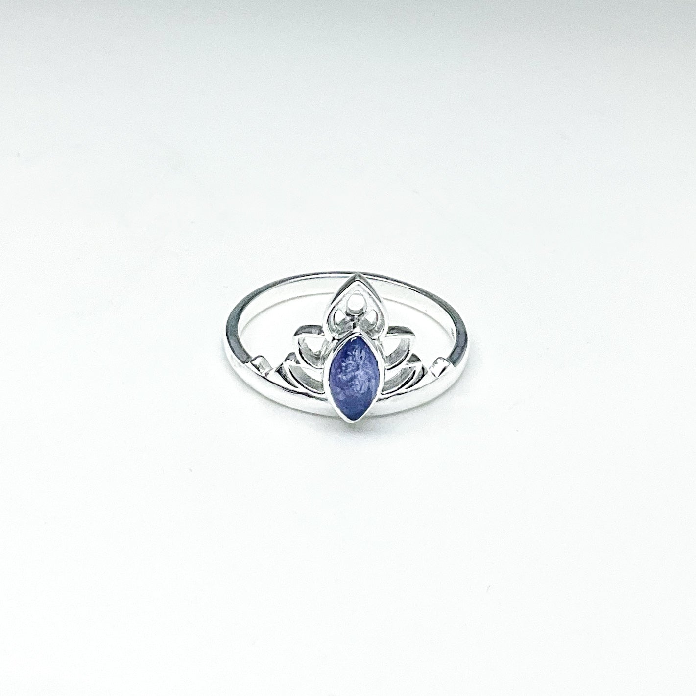 Tanzanite Ring (Copy) - Rocks and Gems Canada