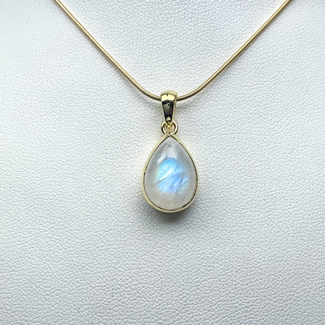 Rainbow Moonstone Gold Finish Pendant (Copy) - Rocks and Gems Canada