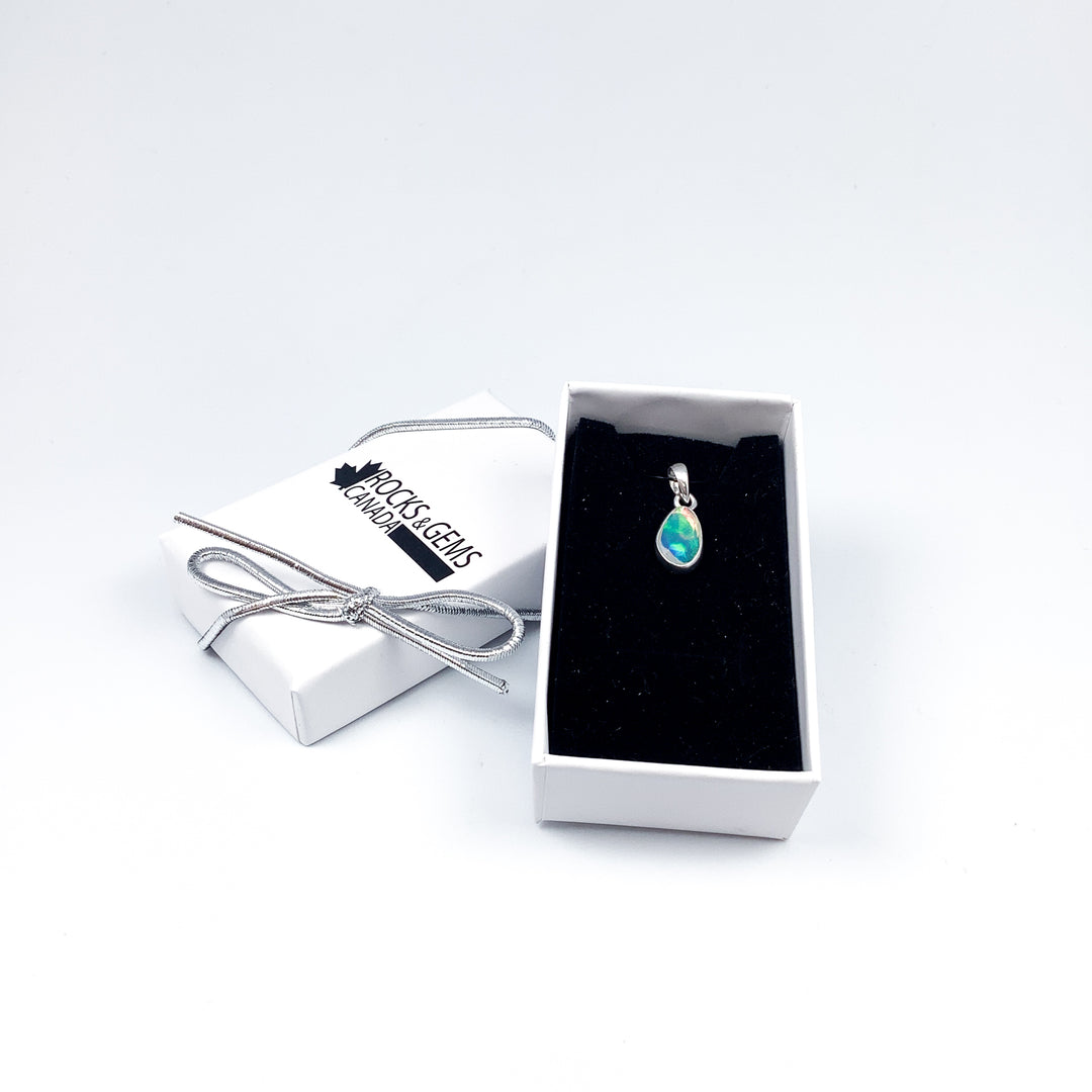 Fire Opal Pendant (Copy) - Rocks and Gems Canada