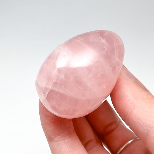 Rose Quartz Egg - Rocks and Gems Canada