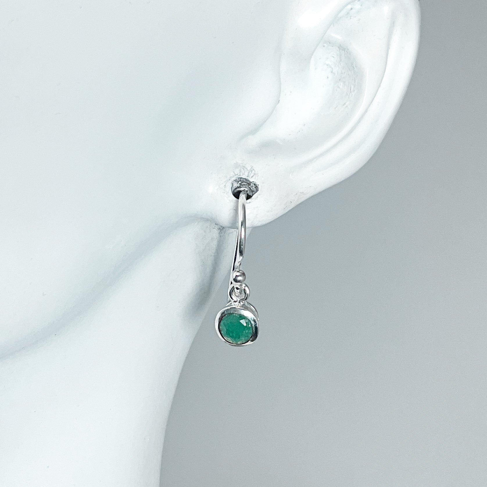 Emerald Dangle Earrings - Rocks and Gems Canada