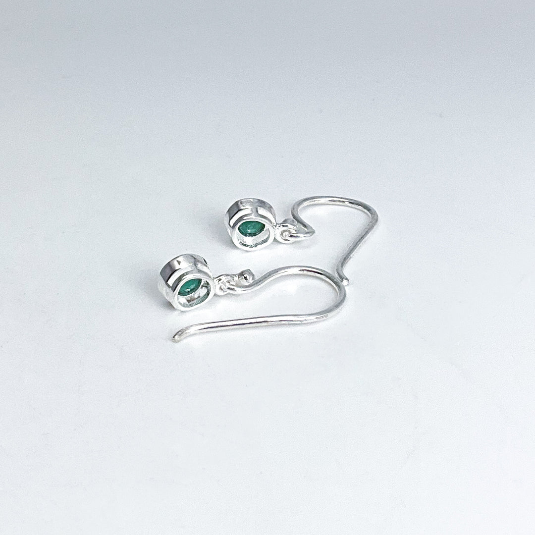 Emerald Dangle Earrings - Rocks and Gems Canada