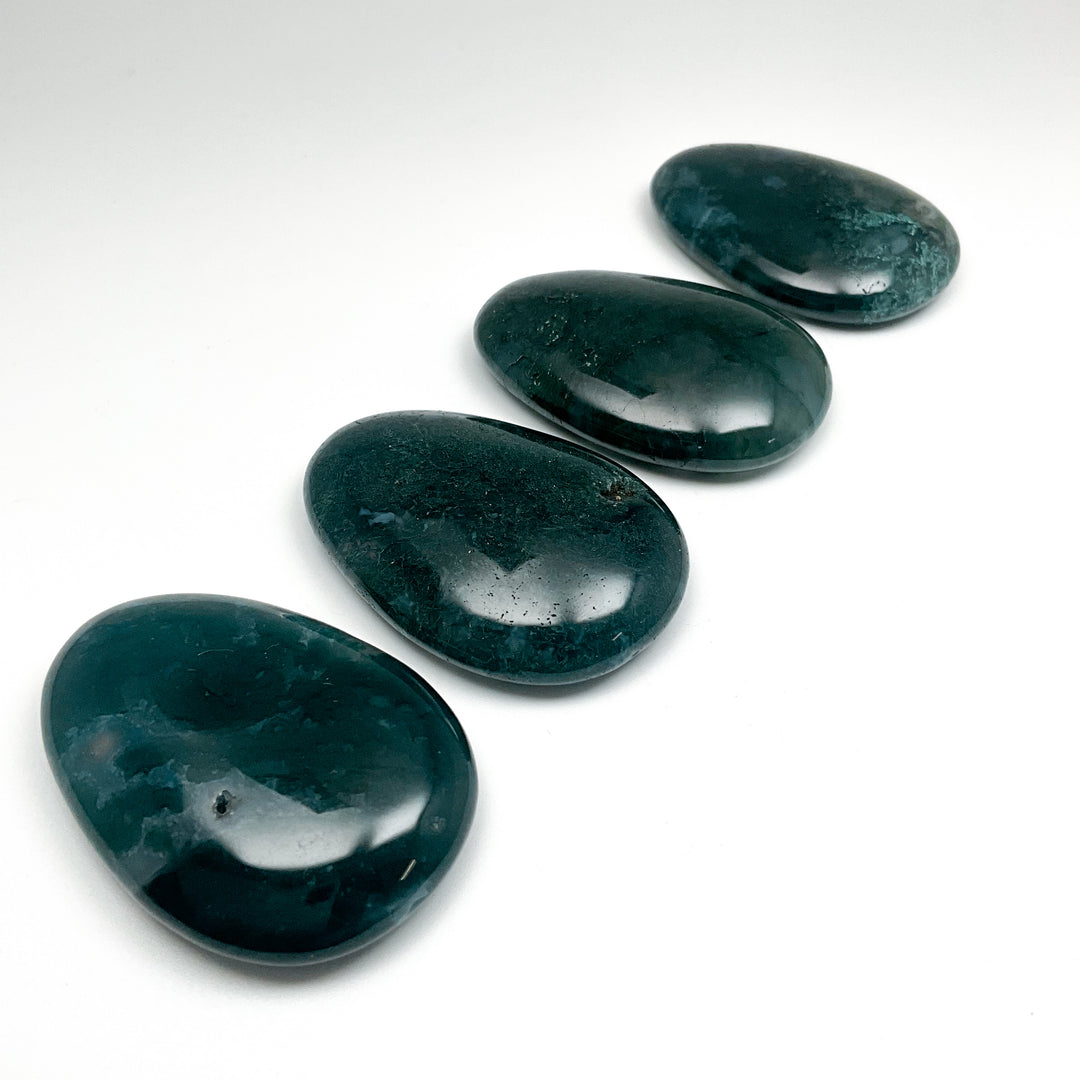 Worry Stone - Moss Agate - Rocks and Gems Canada