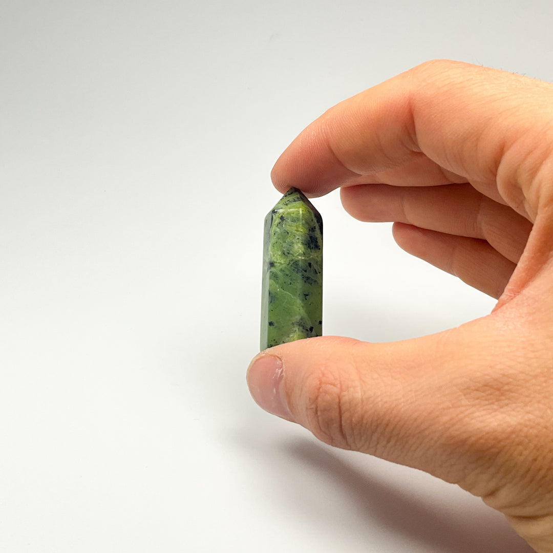 Canadian Jade Point - Rocks and Gems Canada