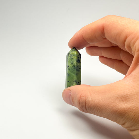 Canadian Jade Point - Rocks and Gems Canada