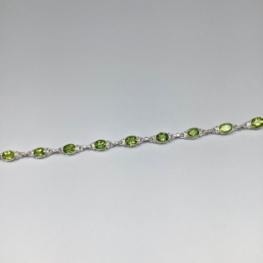 Peridot Sterling Silver Bracelet - Rocks and Gems Canada