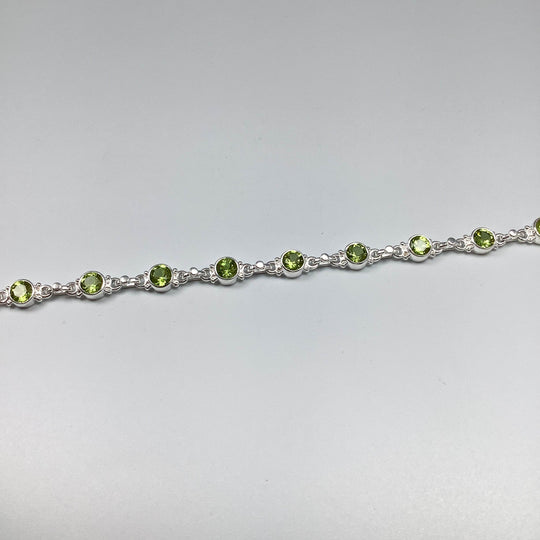 Peridot Sterling Silver Bracelet - Rocks and Gems Canada