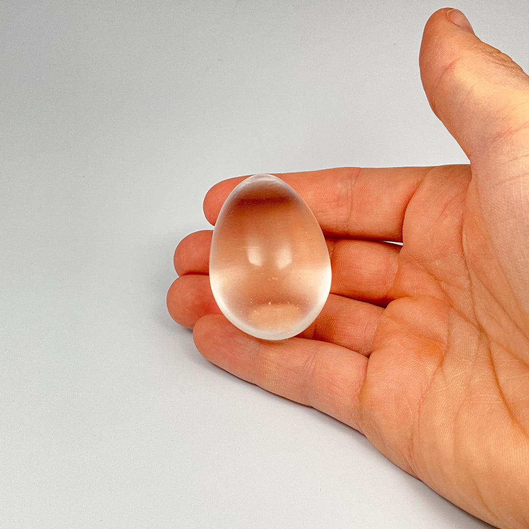 Girasol Quartz Egg - Rocks and Gems Canada