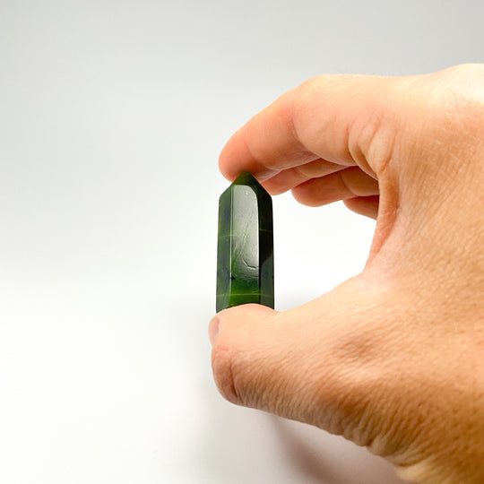 Canadian Jade Point - Rocks and Gems Canada
