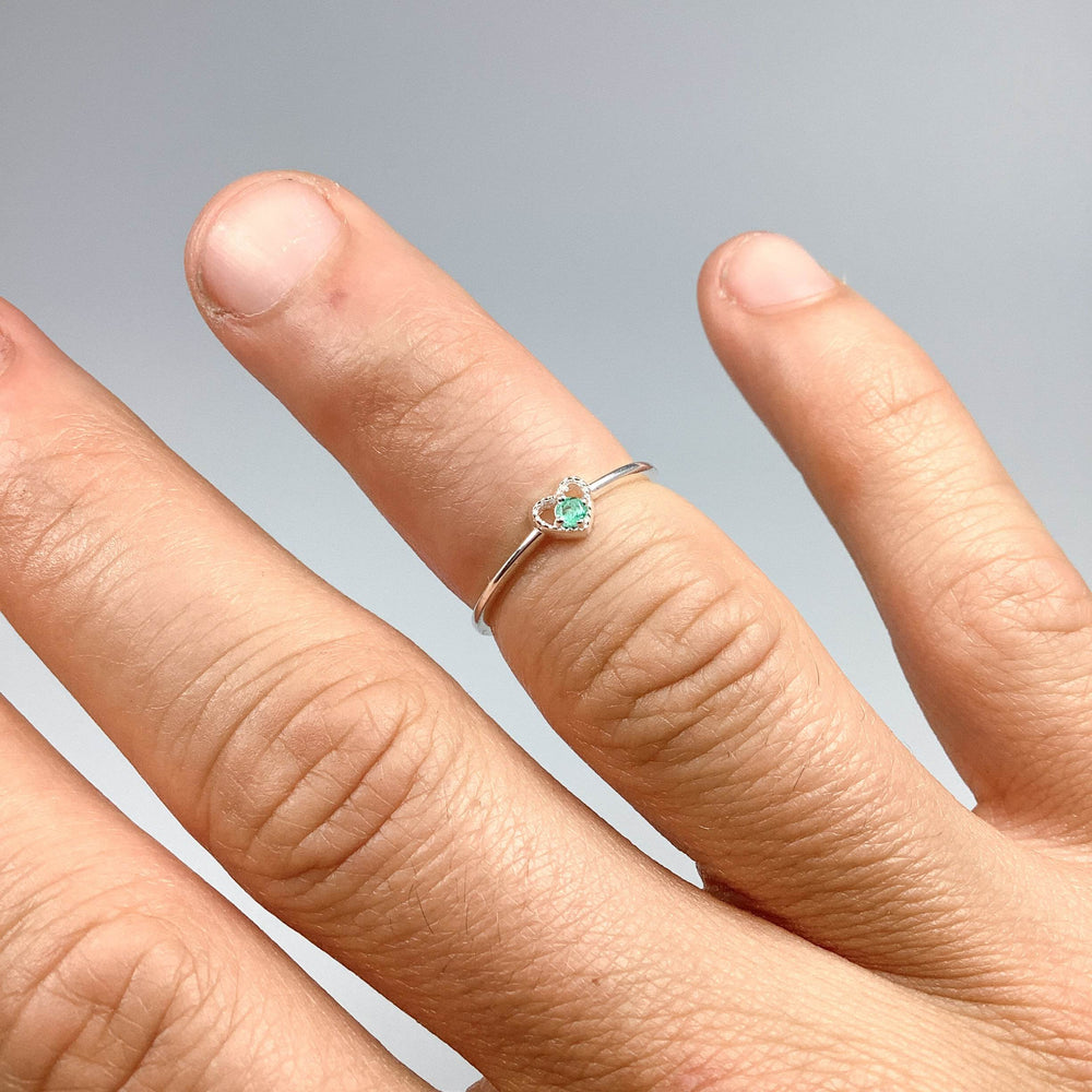 Emerald Heart Ring - Rocks and Gems Canada