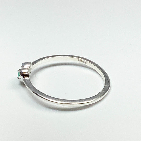 Emerald Heart Ring - Rocks and Gems Canada