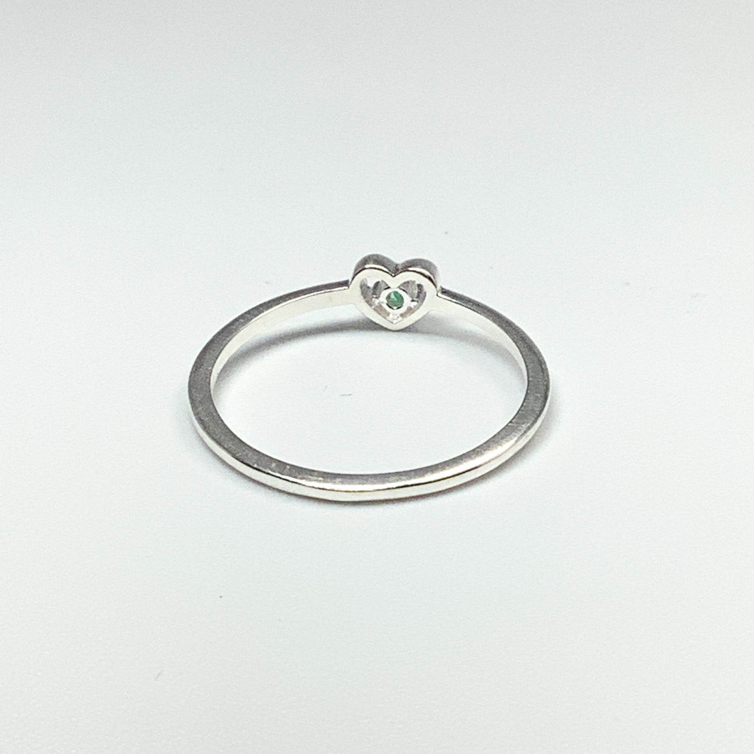 Emerald Heart Ring - Rocks and Gems Canada