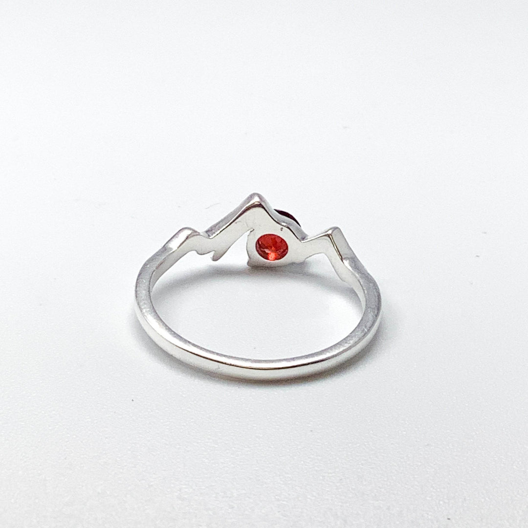 Garnet Mountains Ring - Rocks and Gems Canada