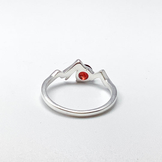 Garnet Mountains Ring - Rocks and Gems Canada