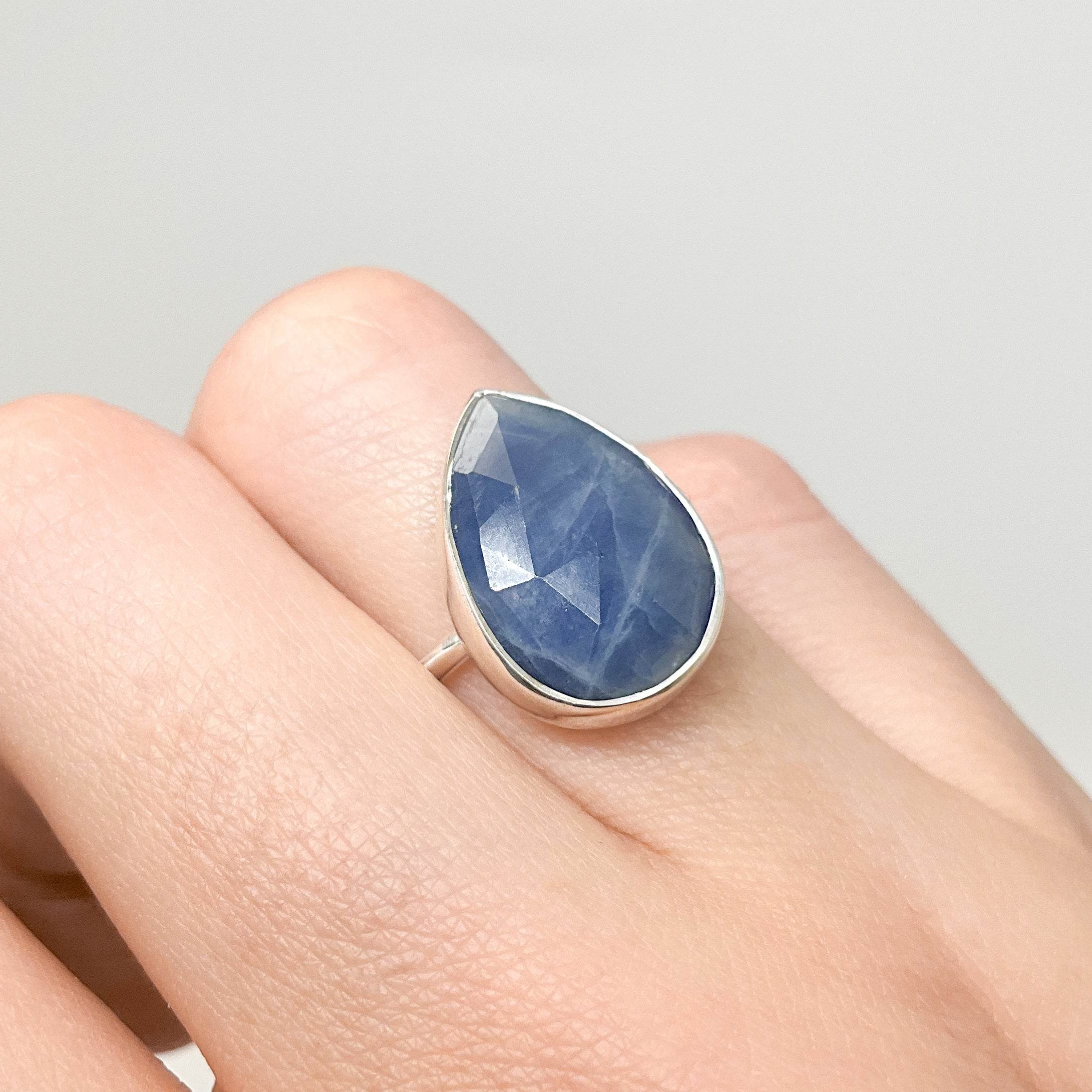 Dark Blue Sapphire Ring – Rocks and Gems Canada