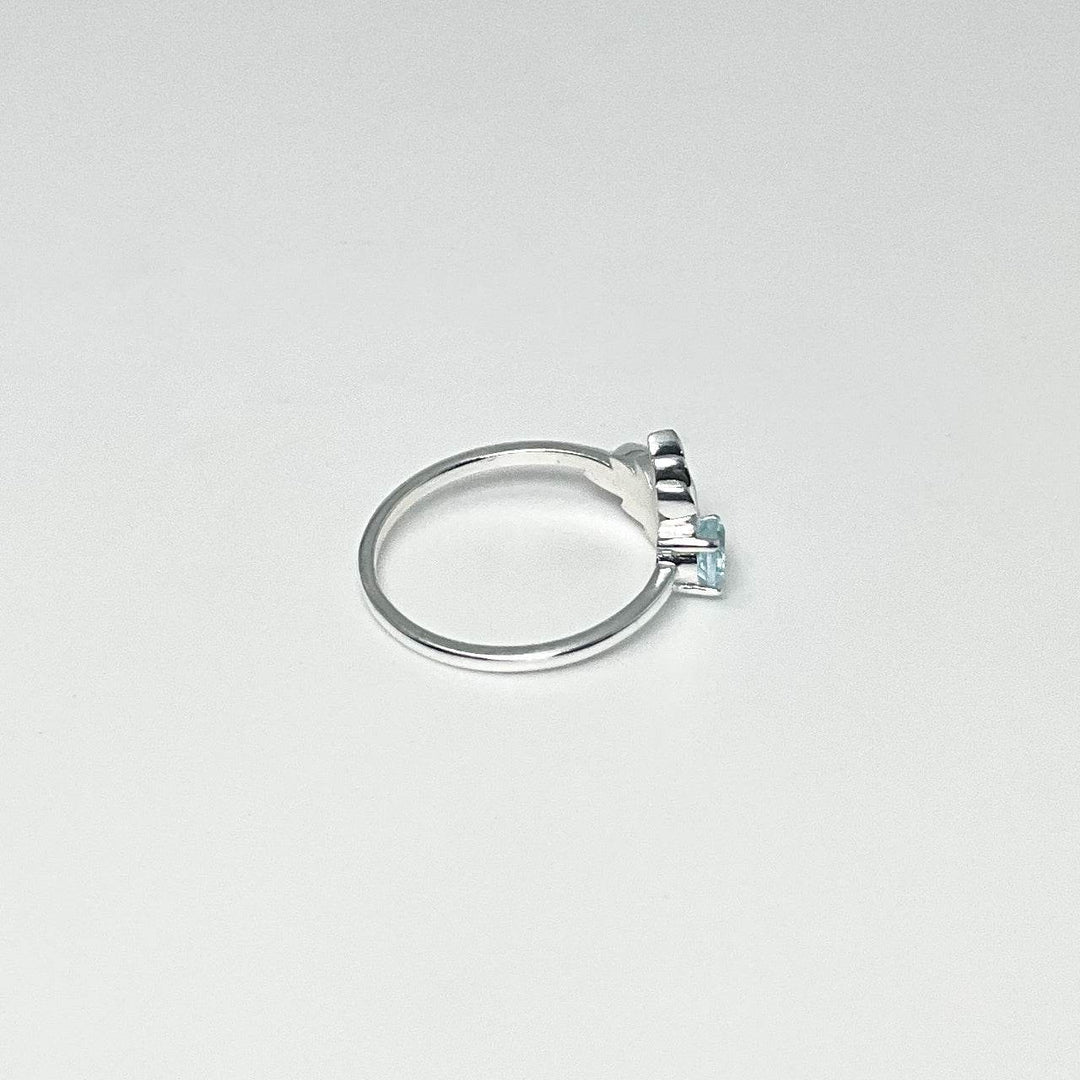 Blue Topaz Maple Leaf Ring - Rocks and Gems Canada