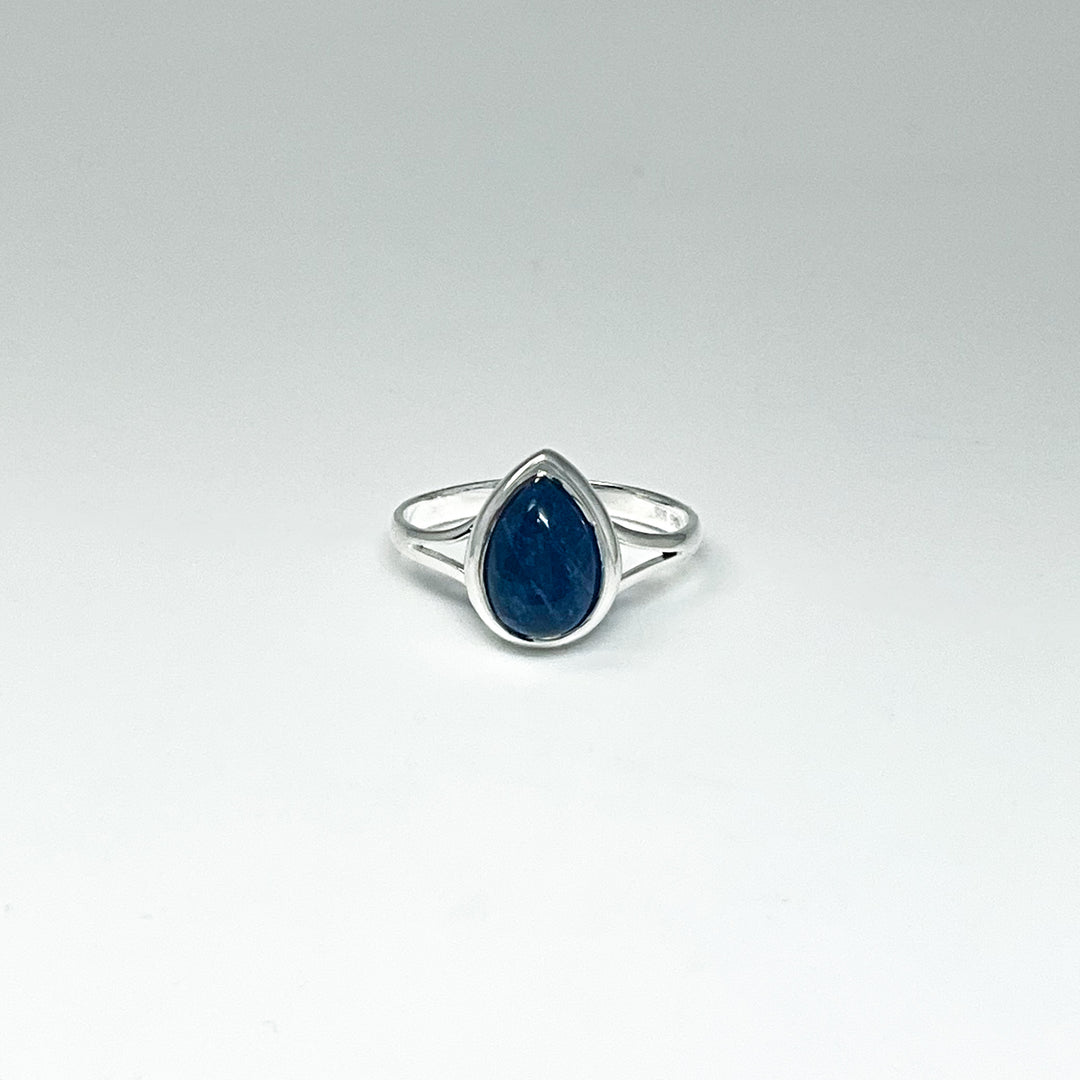Sodalite Ring (Copy) - Rocks and Gems Canada