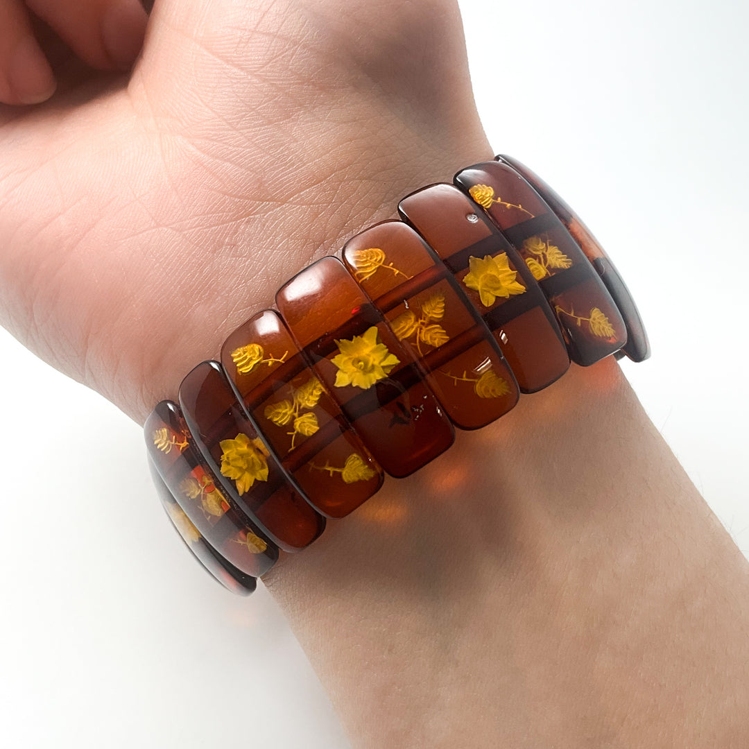 Cognac Amber Floral Cameo Beaded Bracelet