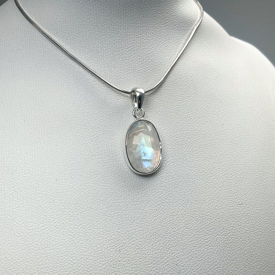 Rainbow Moonstone Pendant
