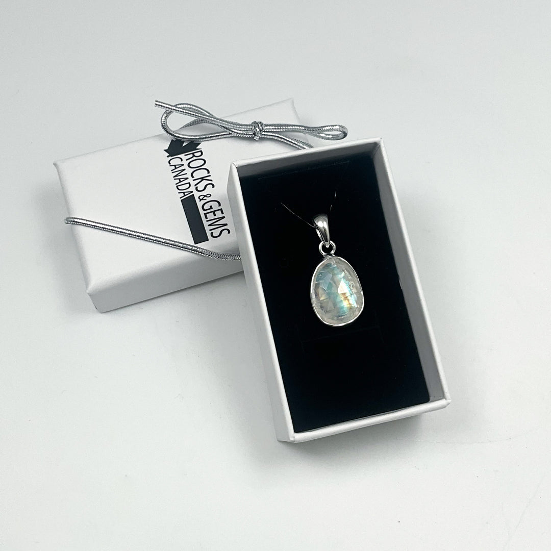 Rainbow Moonstone Pendant