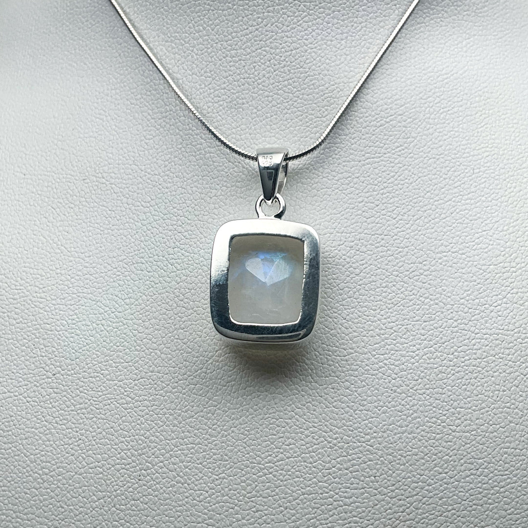 Rainbow Moonstone Pendant
