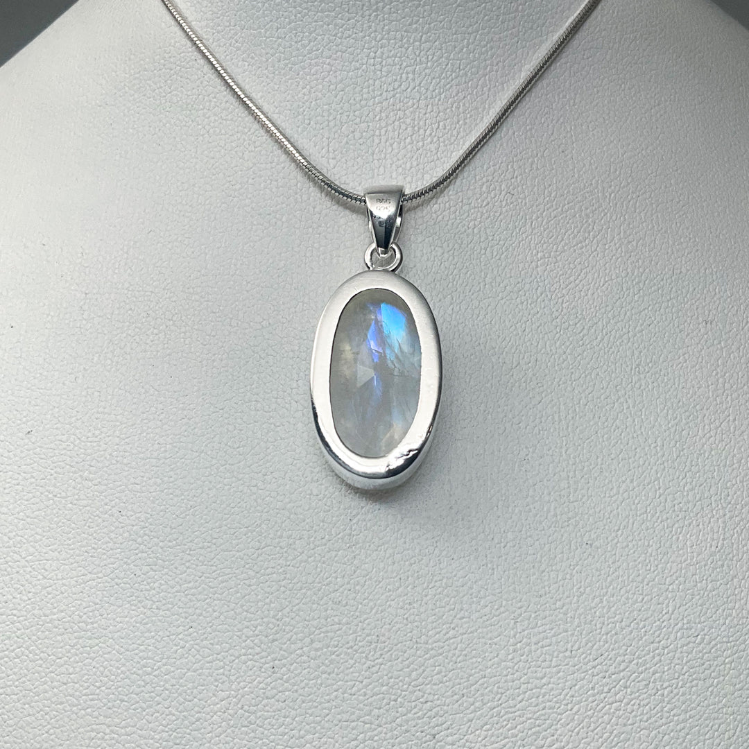Rainbow Moonstone Pendant