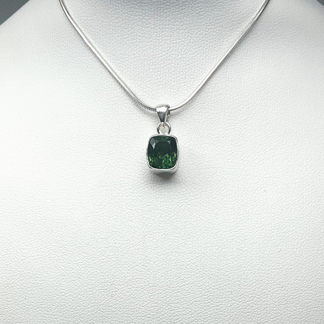 Green Tourmaline Pendant (Copy) - Rocks and Gems Canada