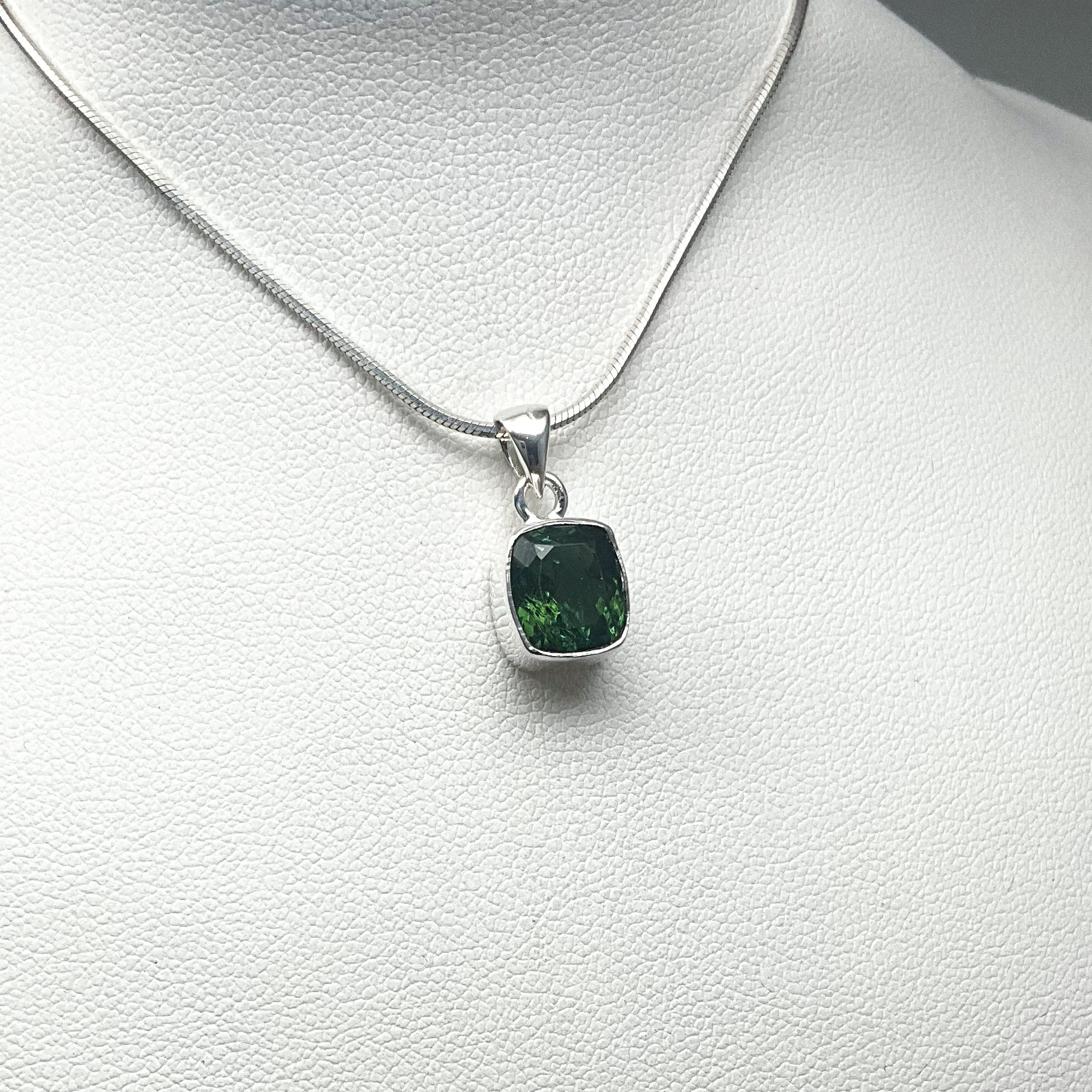 Green Tourmaline Pendant (Copy) - Rocks and Gems Canada