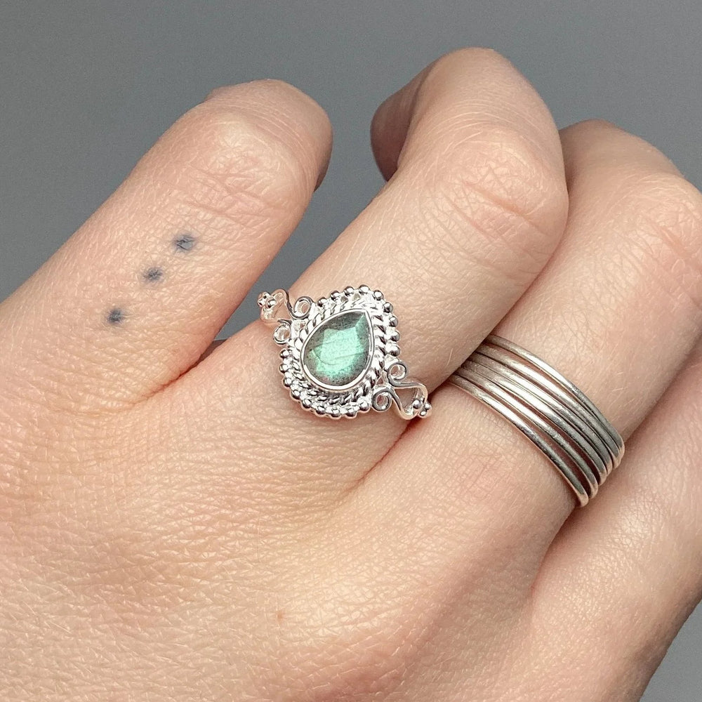 Labradorite Ring - Rocks and Gems Canada