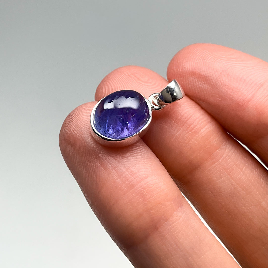 Tanzanite Pendant (Copy) - Rocks and Gems Canada